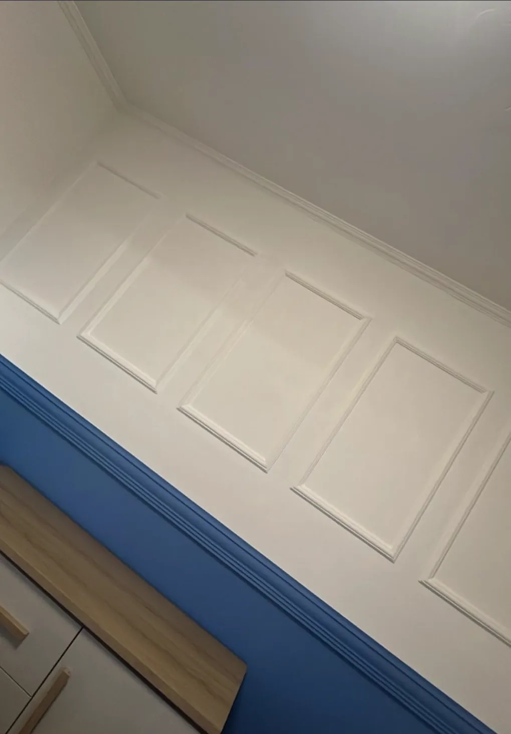 Molduras e boiseries, obra da Studio Drywall